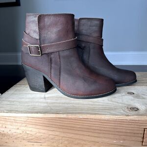 Sterling River Brown Ankle Booties Brown Size 9.5 Leather